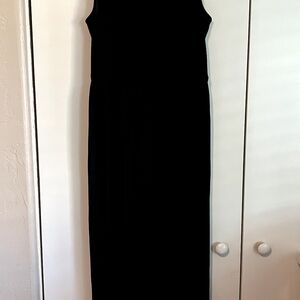 Apt 9 NWT Sleeveless Black Pleated, Scoop Neck Maxi Dress. Sz Petite XS.